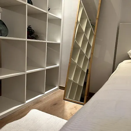 Pola's House 아파트