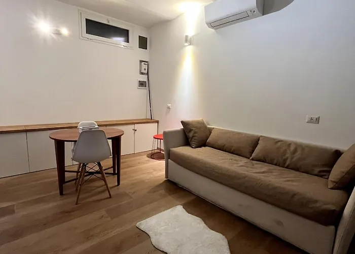 Pola's House 아파트 밀라노